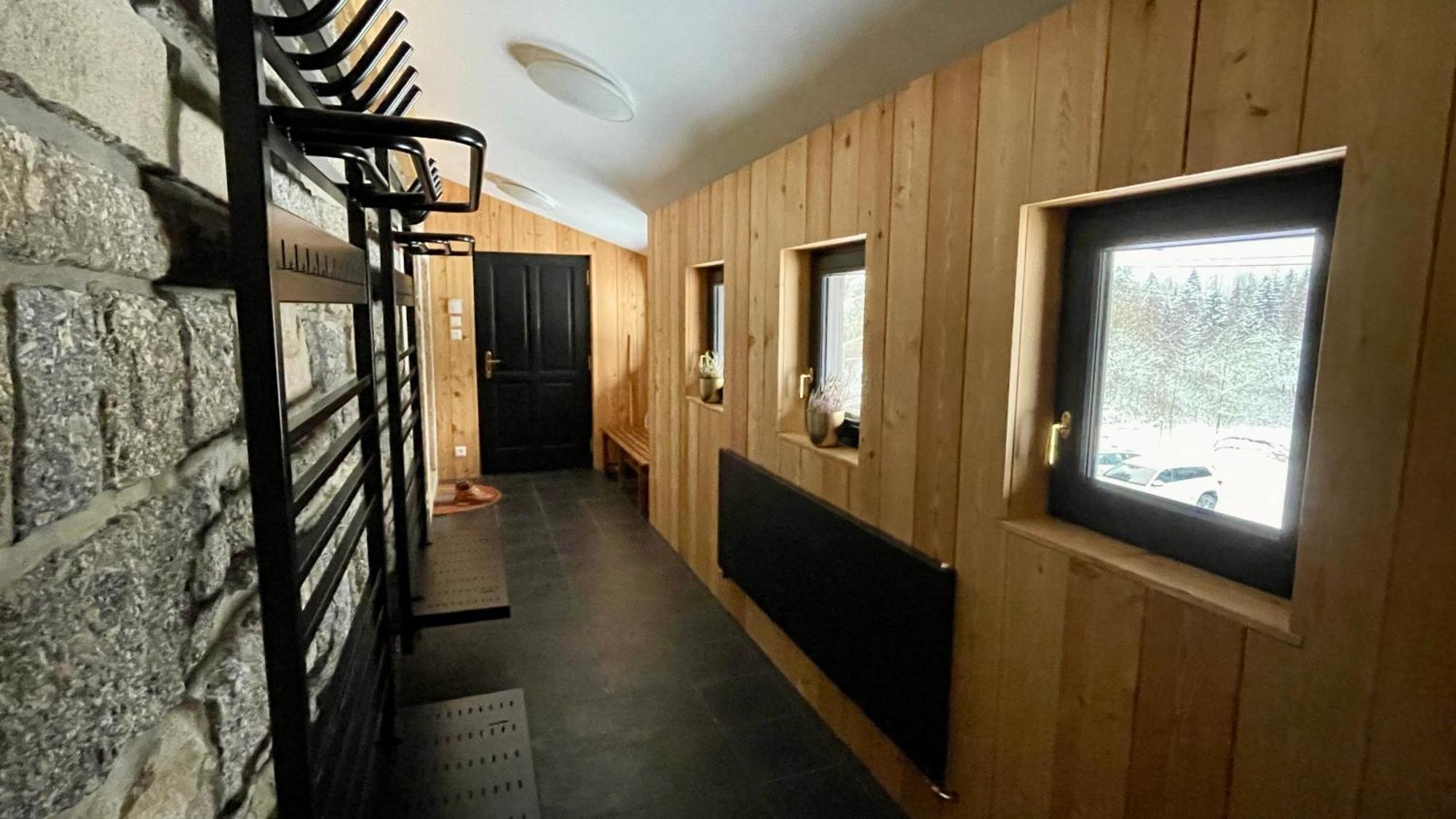 Horní Maxov Izerina Cottage מראה חיצוני תמונה
